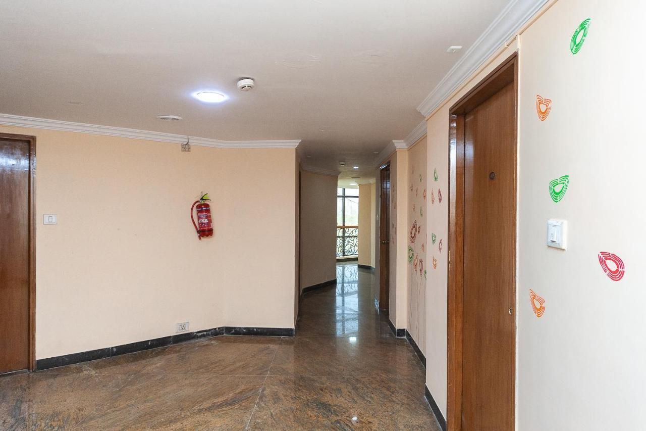 Hotel Manhattan Τσενάι Εξωτερικό φωτογραφία