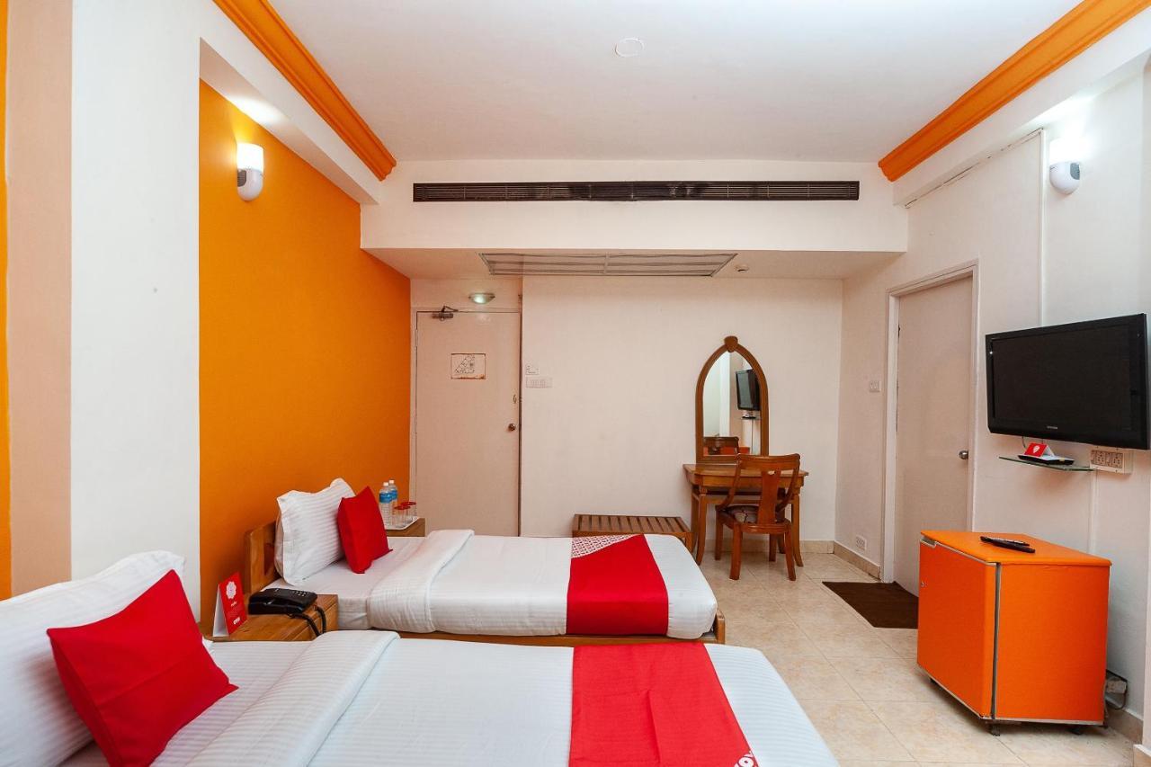 Hotel Manhattan Τσενάι Εξωτερικό φωτογραφία