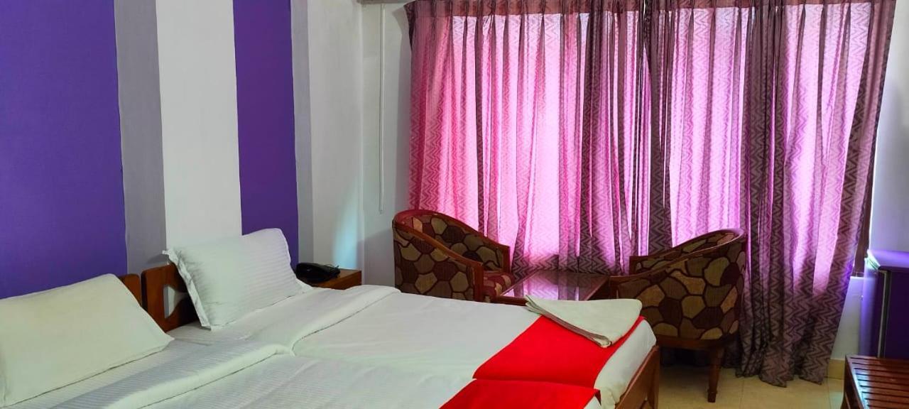 Hotel Manhattan Τσενάι Εξωτερικό φωτογραφία