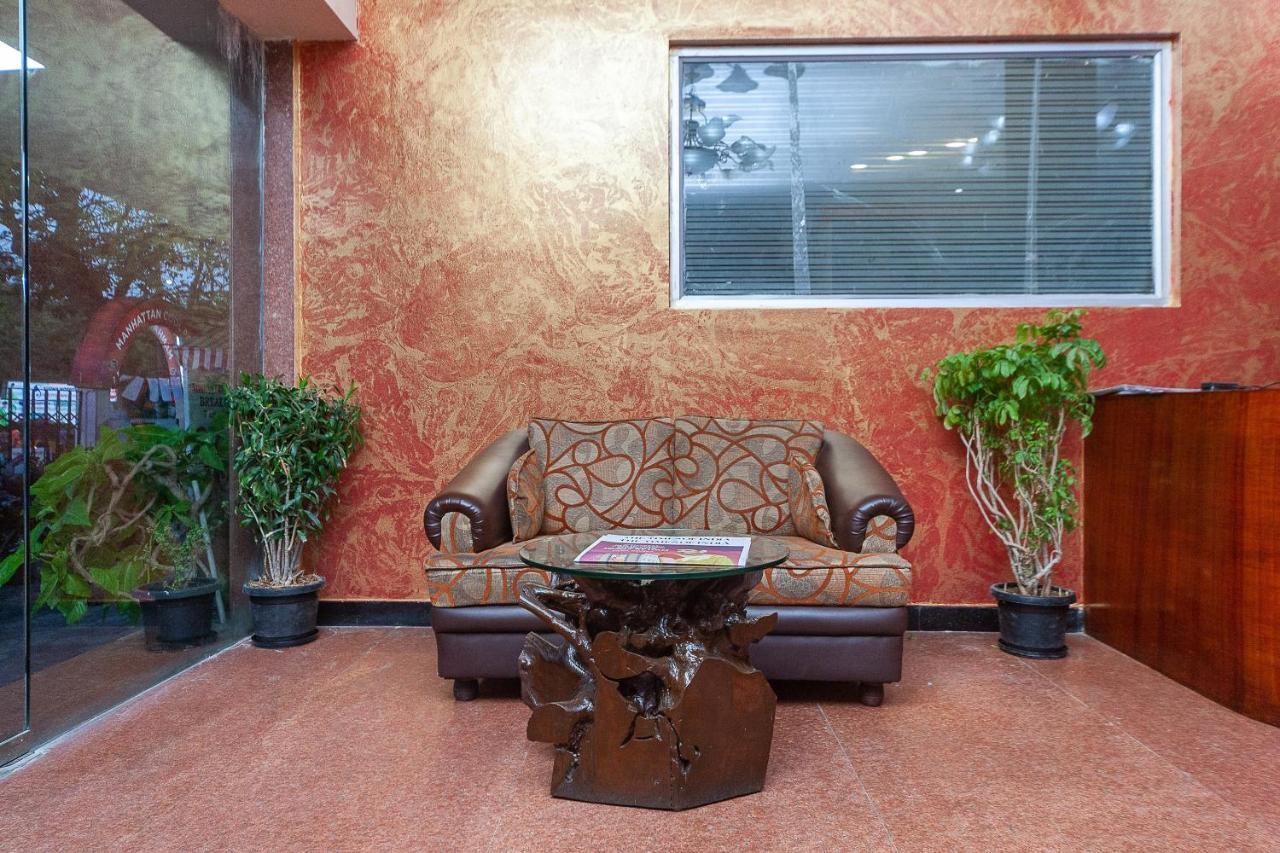 Hotel Manhattan Τσενάι Εξωτερικό φωτογραφία